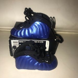 Infant Nike sneakers